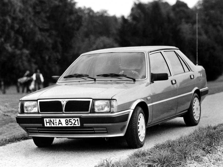  Lancia Prisma 1986 года  (фото 1 из 4)